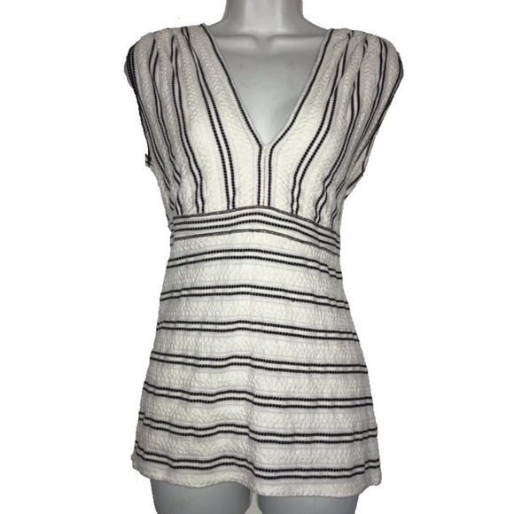 Max Studio Tops - 2/$25 MSSP Max Studio Specialty Products Stripe Top M